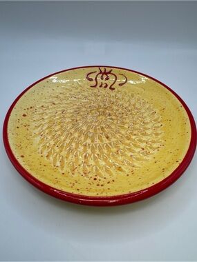 Ceramic Garlic Grater Plate Dish 5” Yellow & Red Speckled - Designed in France